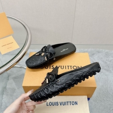 Louis Vuitton Slippers